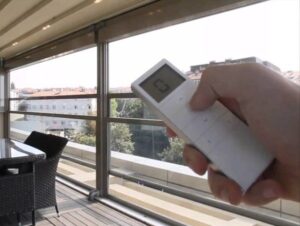 Uzaktan Kumandalı Cam Balkon